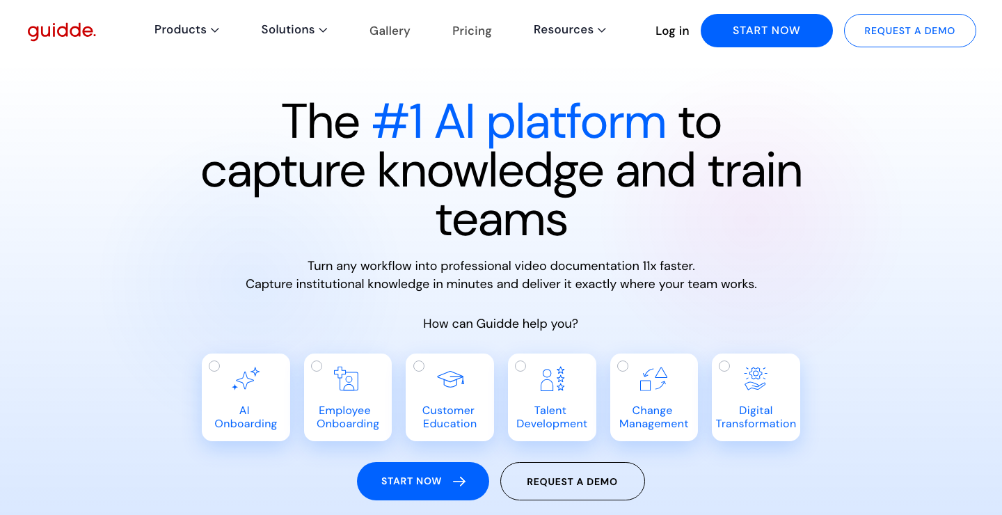 Guidde homepage describing an AI platform to capture knowledge and train teams, with use case options.
